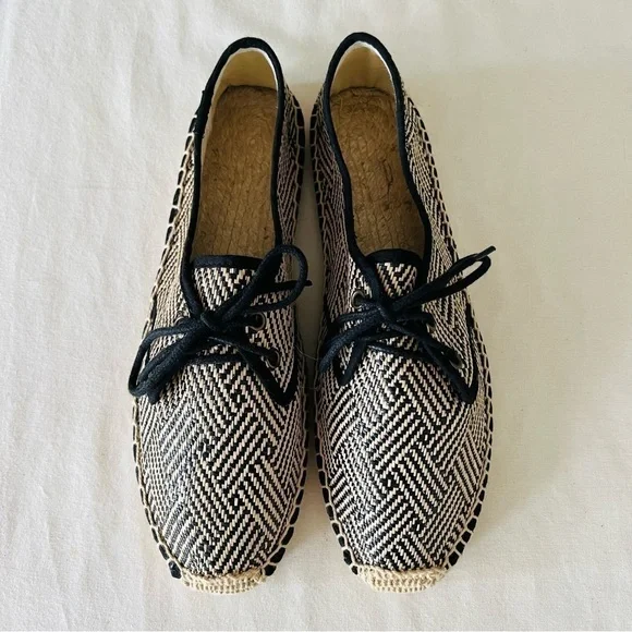 Soludos Lace Up Espadrilles In Black Natural - Flats - Picture 4 of 15